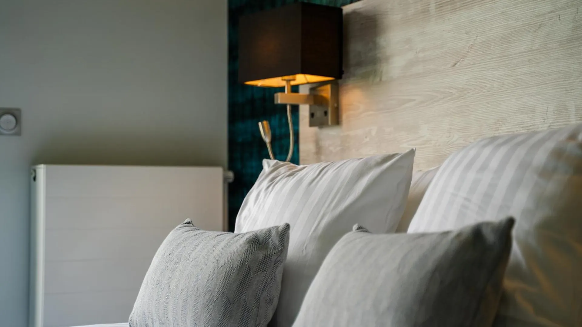 ****  Hotel Le Manoir Du Roselier Plerin France