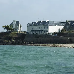 La Baie Des Anges Marin Hotel